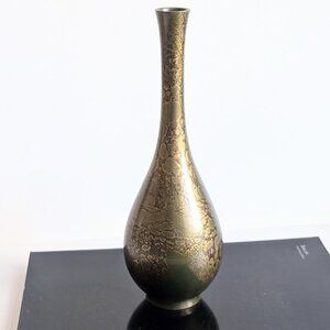 A drop-shaped Japanese Bronze Vase Bud Flower Vase 8.5"